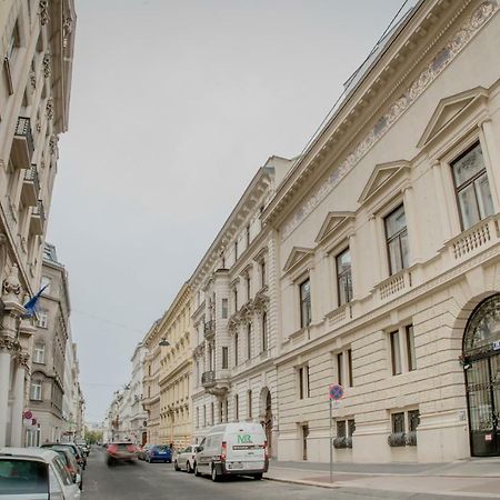 Karl Suites Palais Wessely Вена Экстерьер фото